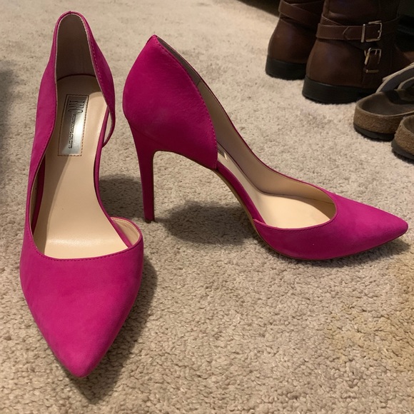 Hot pink heels - Picture 2 of 5